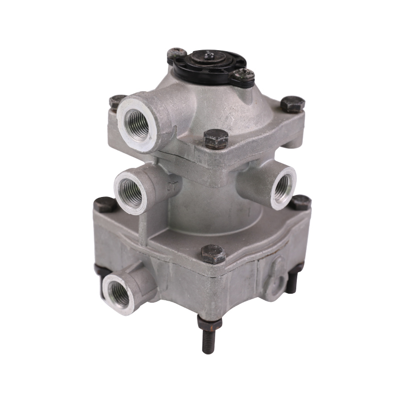 Why a Brake Air Dryer is Important to Fleet Managers